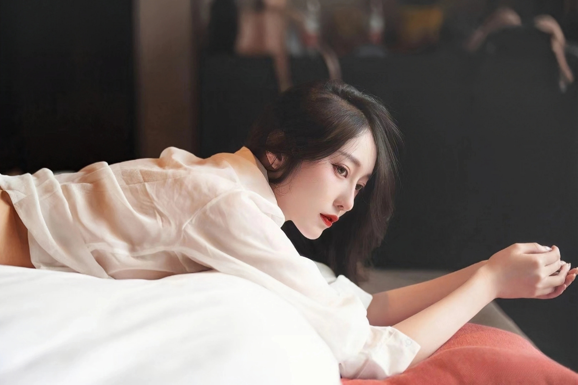 中央气象台继续发布强对流天气蓝色预警